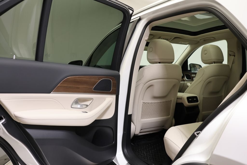 Used 2026 Polar White Mercedes-Benz GLE 350 image 43