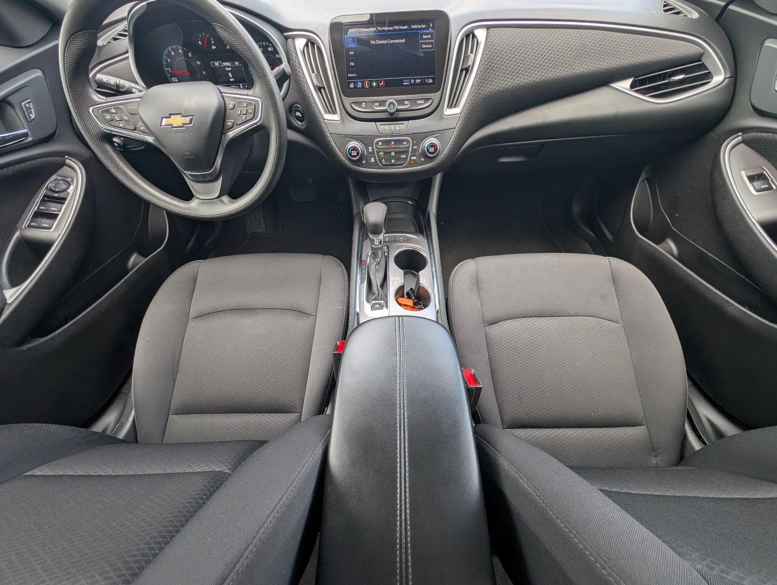Used 2025 Lakeshore Blue Metallic Chevrolet LT image 33