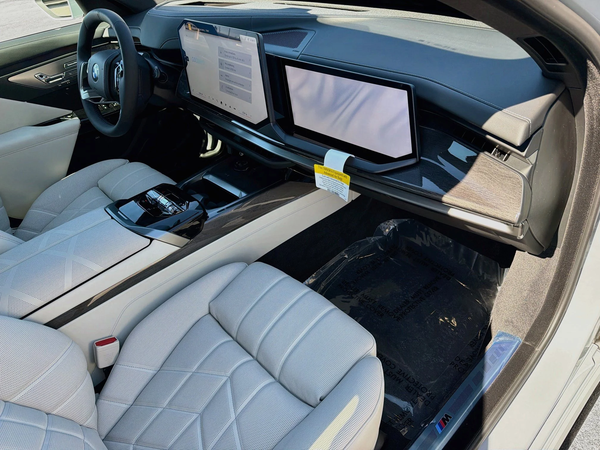 New 2027 Brooklyn Grey Metallic BMW 50 xDrive image 14
