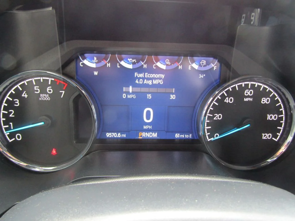 Used 2023 White Ford XLT image 25