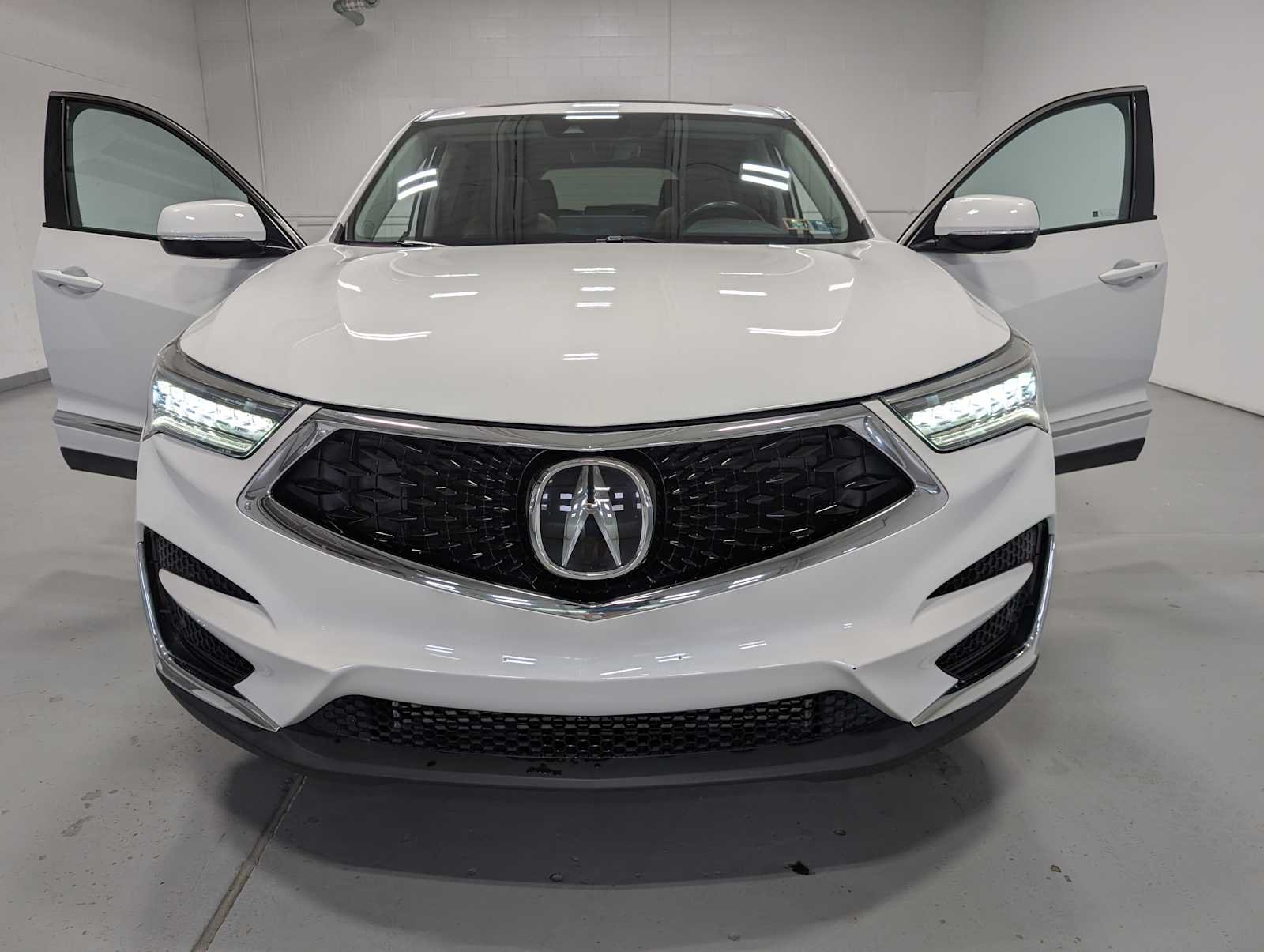 Certified Used 2021 Platinum White Pearl Acura w/Technology Package image 16