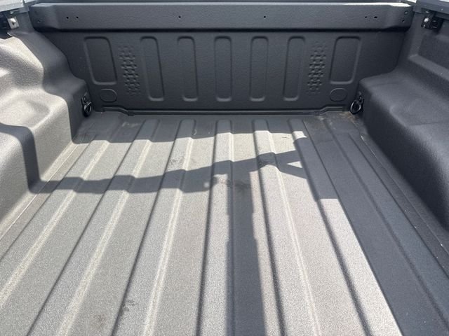 Used 2020 Black Jeep Overland image 11