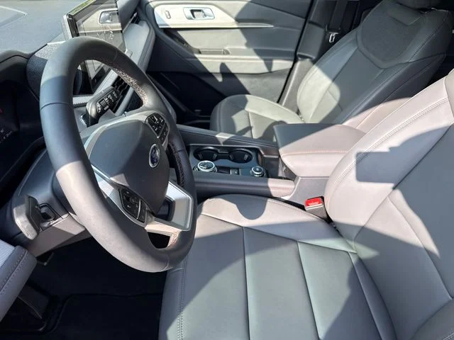 New 2026 Agate Black Metallic Ford Active image 19