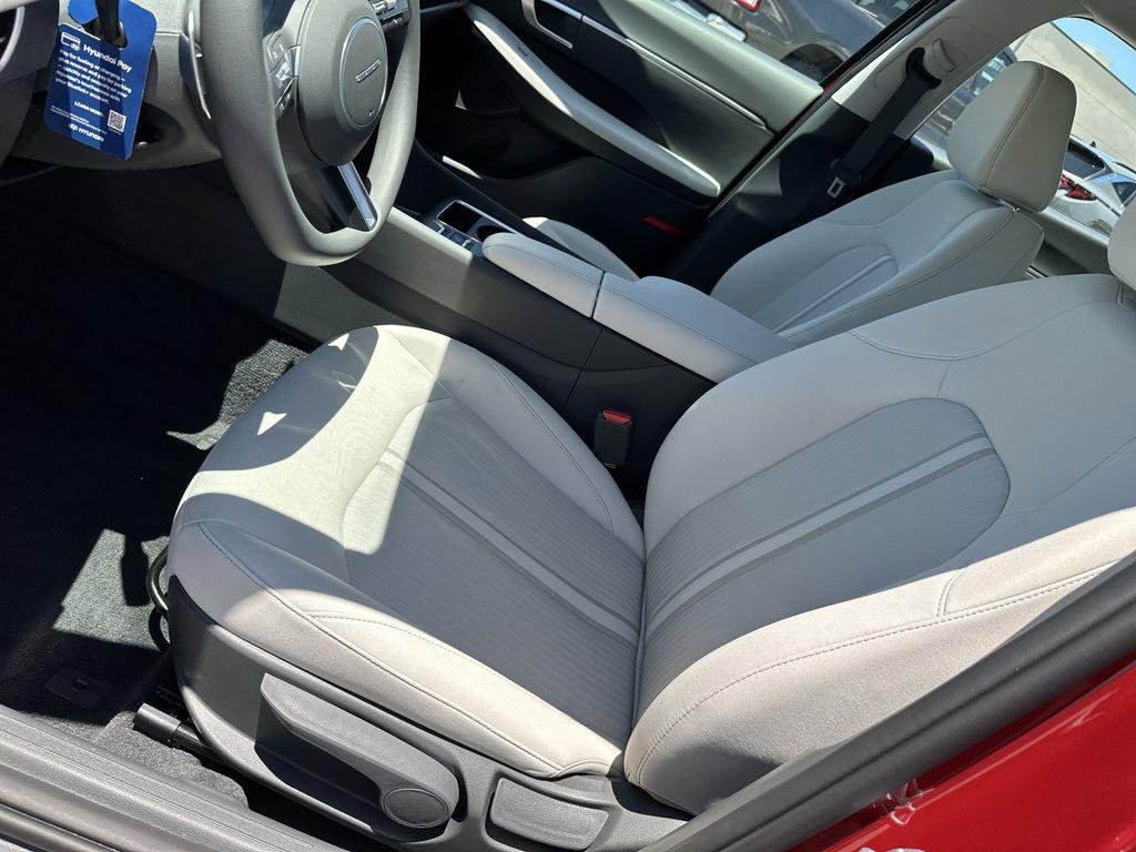 New 2026 Ultimate red Hyundai Blue image 9