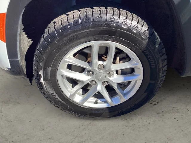 Used 2023 Bright White Clearcoat Jeep Laredo image 14