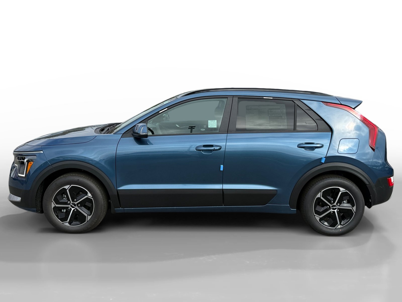 New 2026 Mineral Blue Kia EX image 2