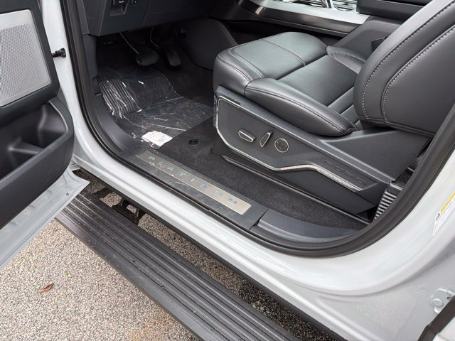 New 2026 Avalanche Ford Platinum® image 13