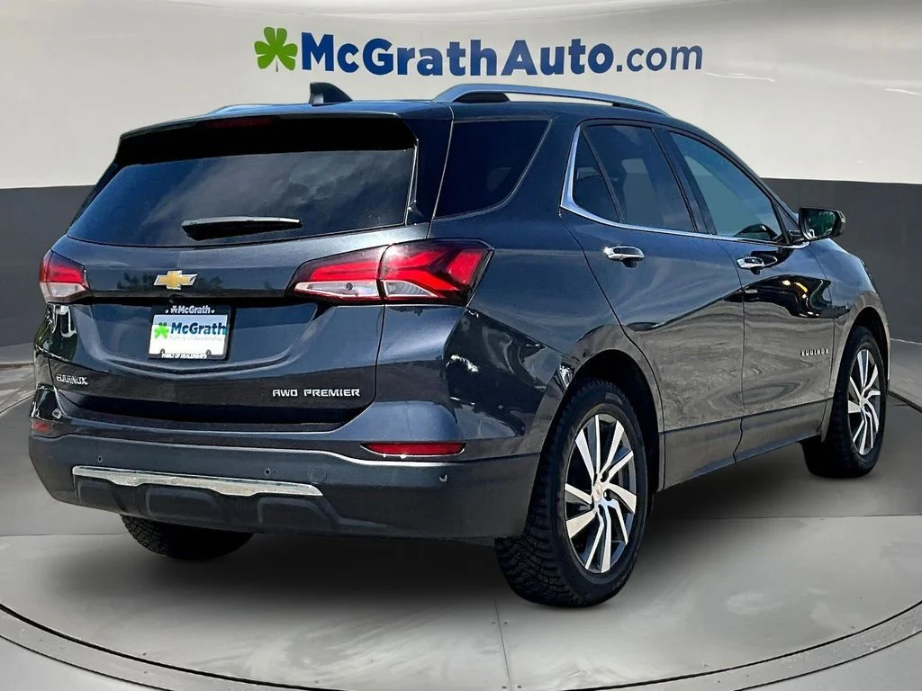 Used 2022 Gray Chevrolet Premier image 7