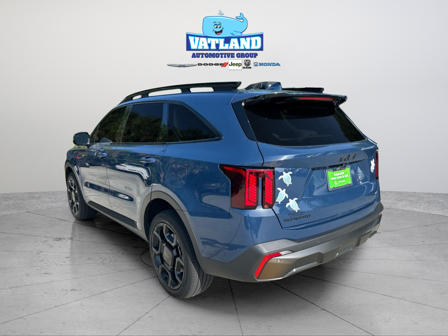 Used 2025 Black Kia X-Line SX image 3