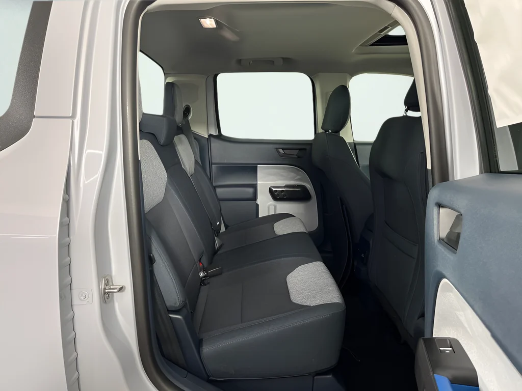 New 2026 White Ford XLT image 11