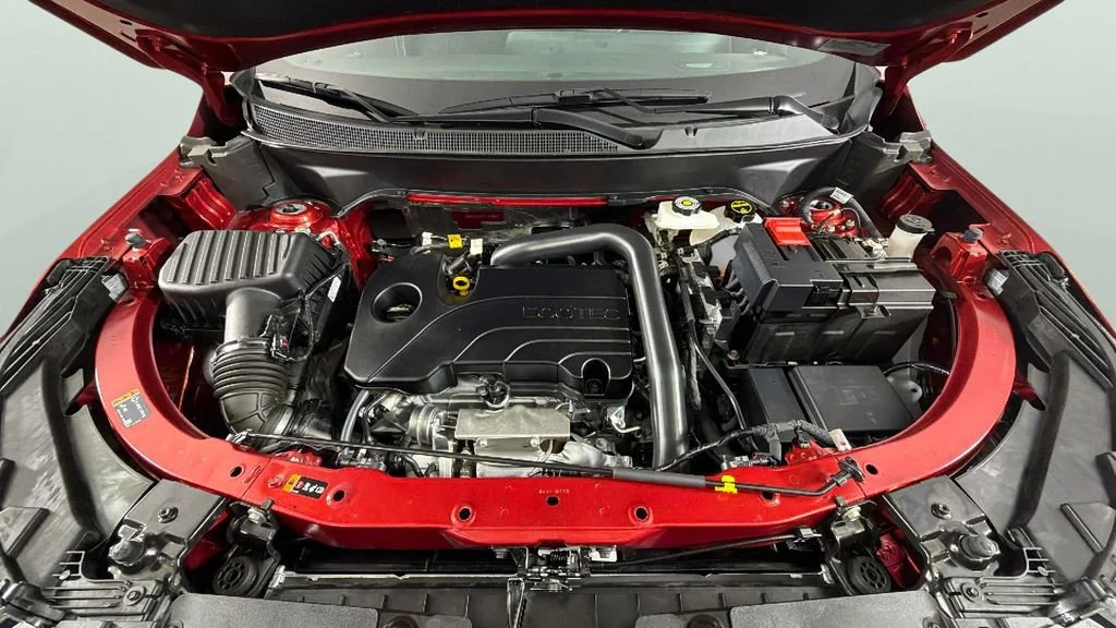 Used 2026 Radiant Red Tintcoat Chevrolet LT image 38