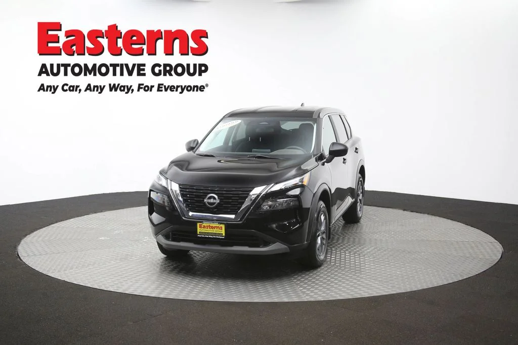 Used 2023 Black Nissan S image 52