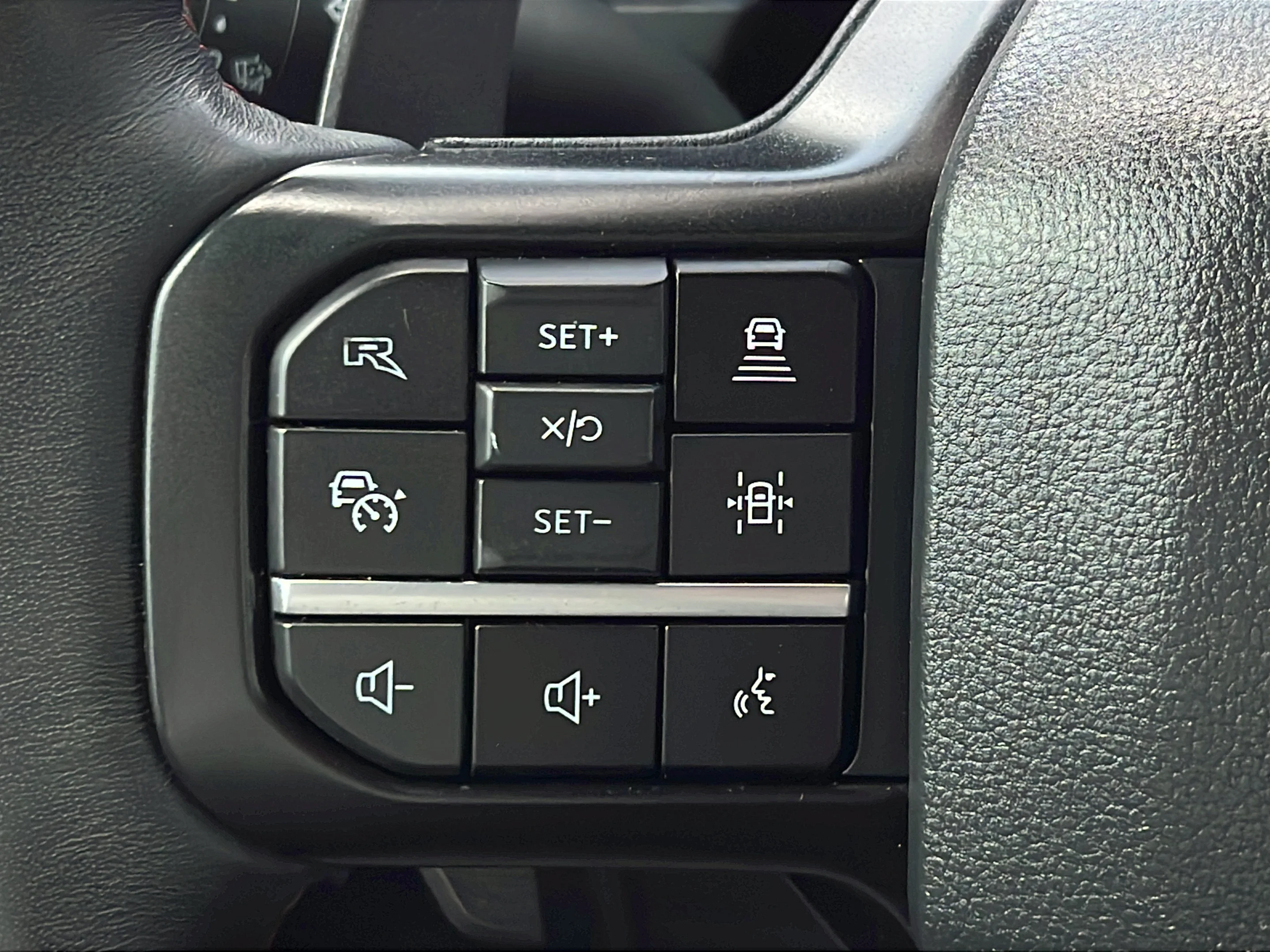 Used 2024 Avalanche Ford Raptor image 20