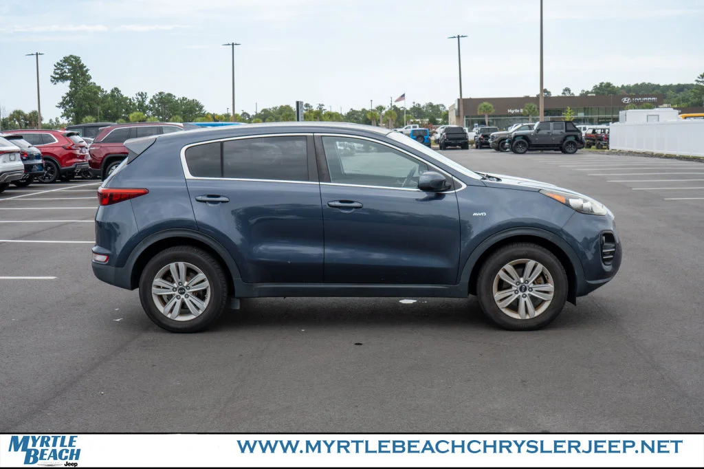 Used 2019 Pacific Blue Kia LX image 7