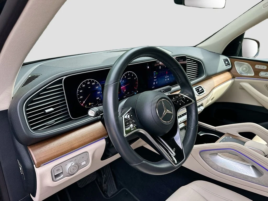 Certified Used 2024 Black Mercedes-Benz GLE 350 image 9