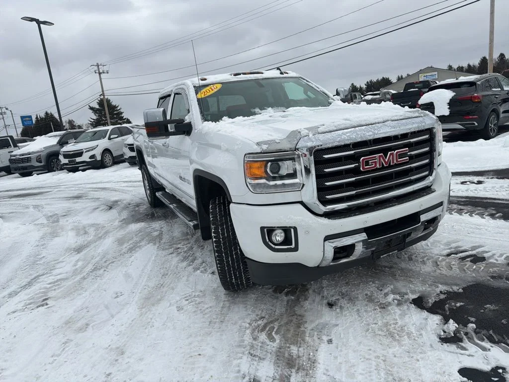 2016 GMC Sierra 4WD Crew Cab Standard Box SLT's photo