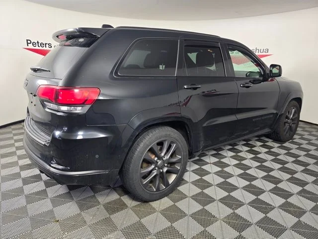 Used 2018 Black Jeep Overland image 8