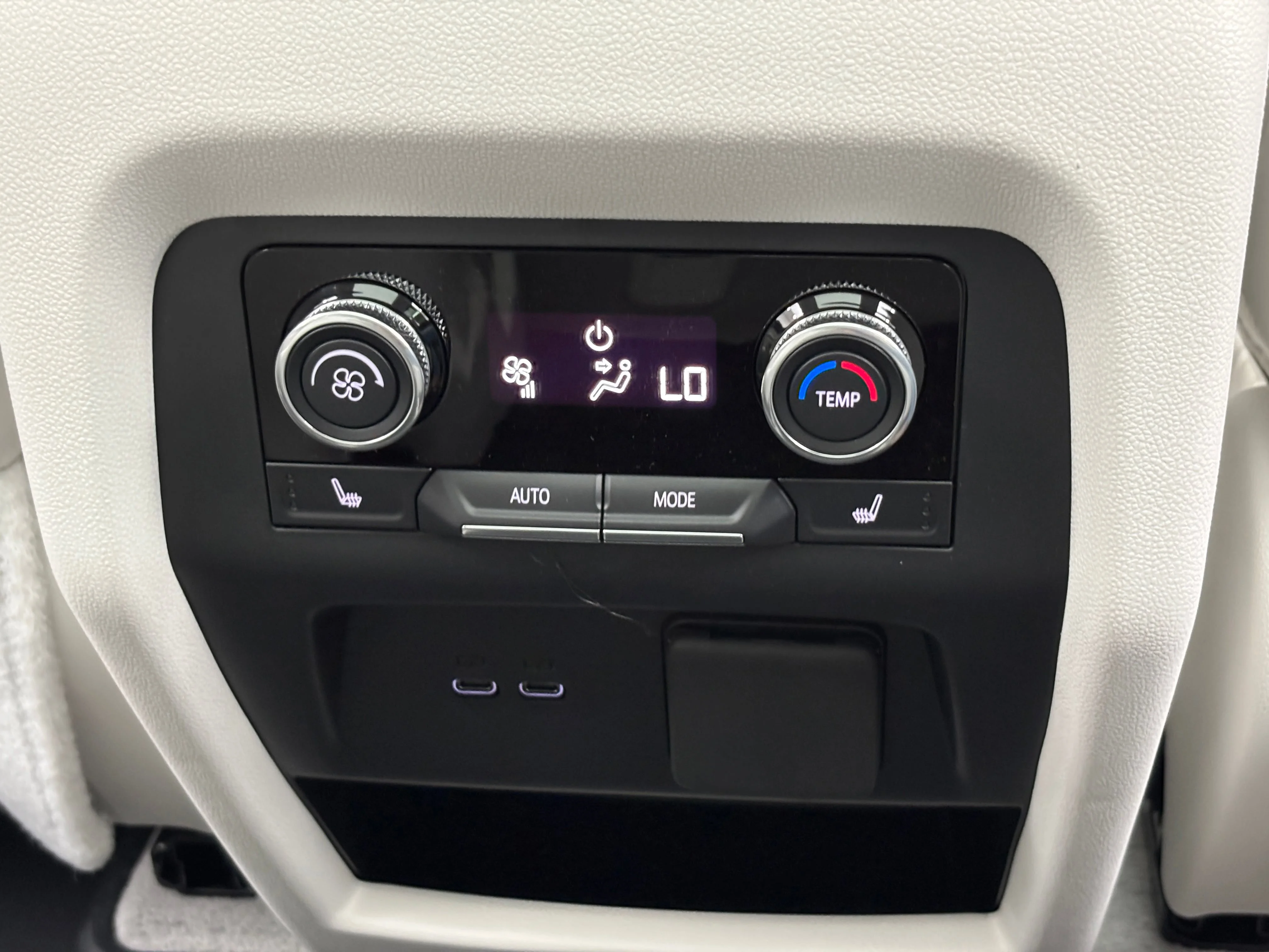 2026 Buick Enclave Avenir - Photo 9