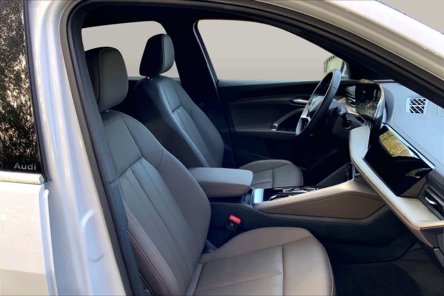 Certified Used 2025 Arkona White Audi Premium image 7