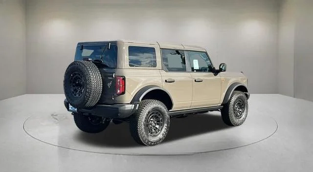 New 2026 Marsh Gray Ford Badlands® image 25