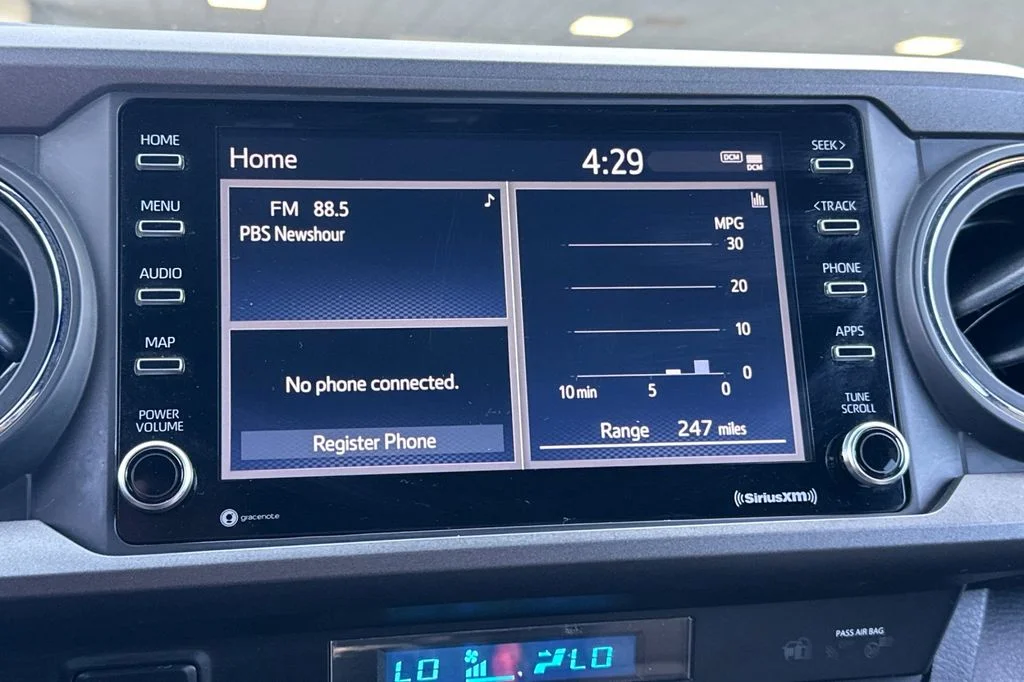 2023 Toyota Tacoma SR - Photo 17