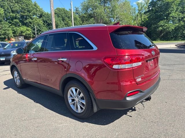Used 2017 Red Kia LX image 5