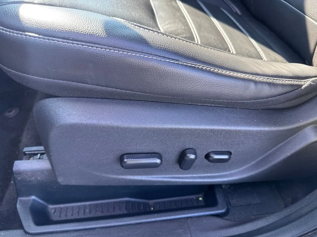 Used 2017 Gold Ford Titanium image 14