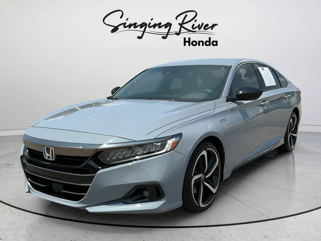 Used 2022  Honda Sport image 3