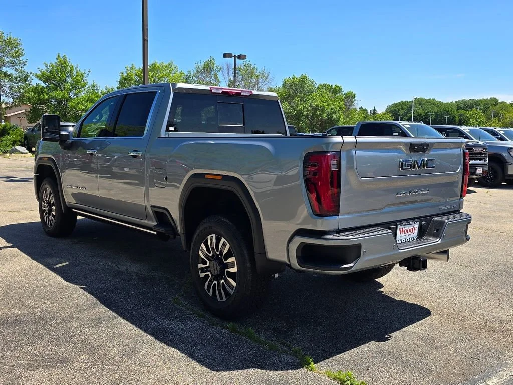 2026 GMC Sierra 2500HD Denali Ultimate - Photo 8