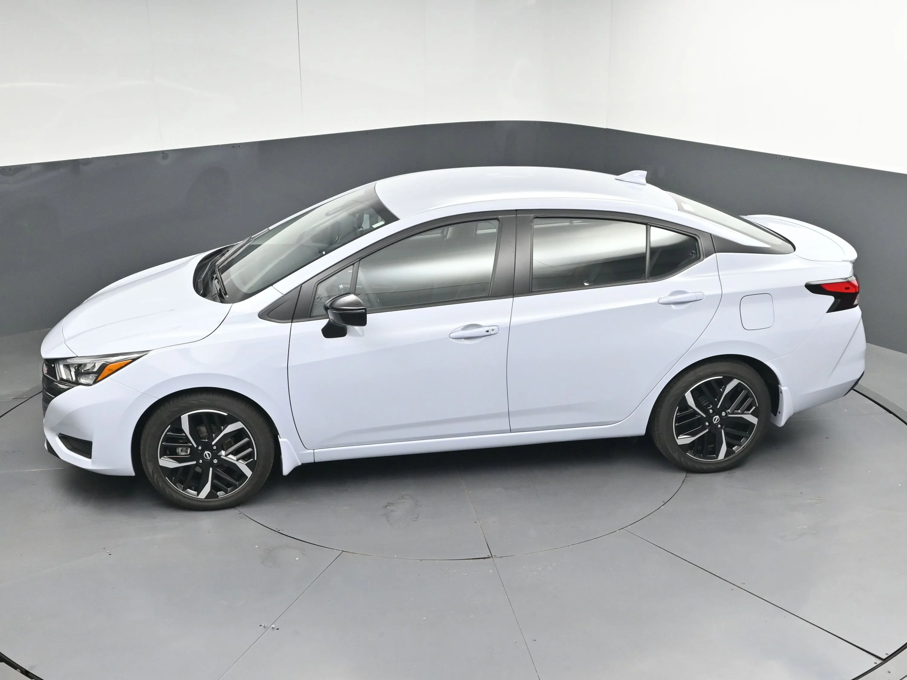Certified Used 2025 Gray Sky Pearl Nissan SR image 35