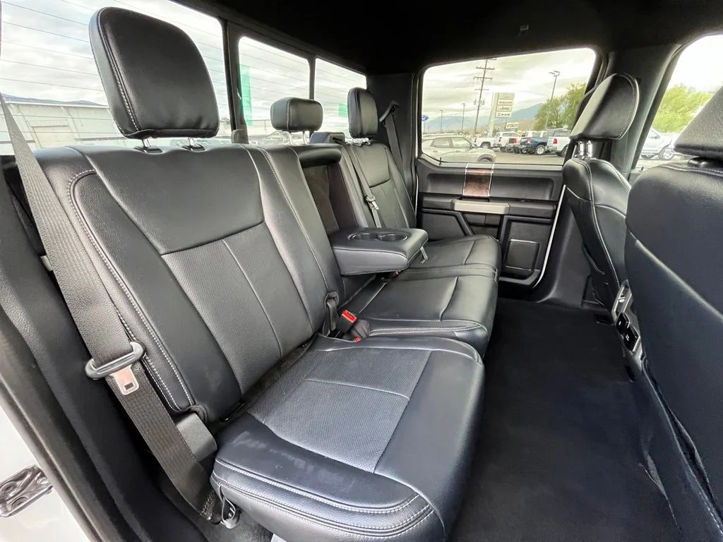 Used 2022 White Ford Lariat image 18