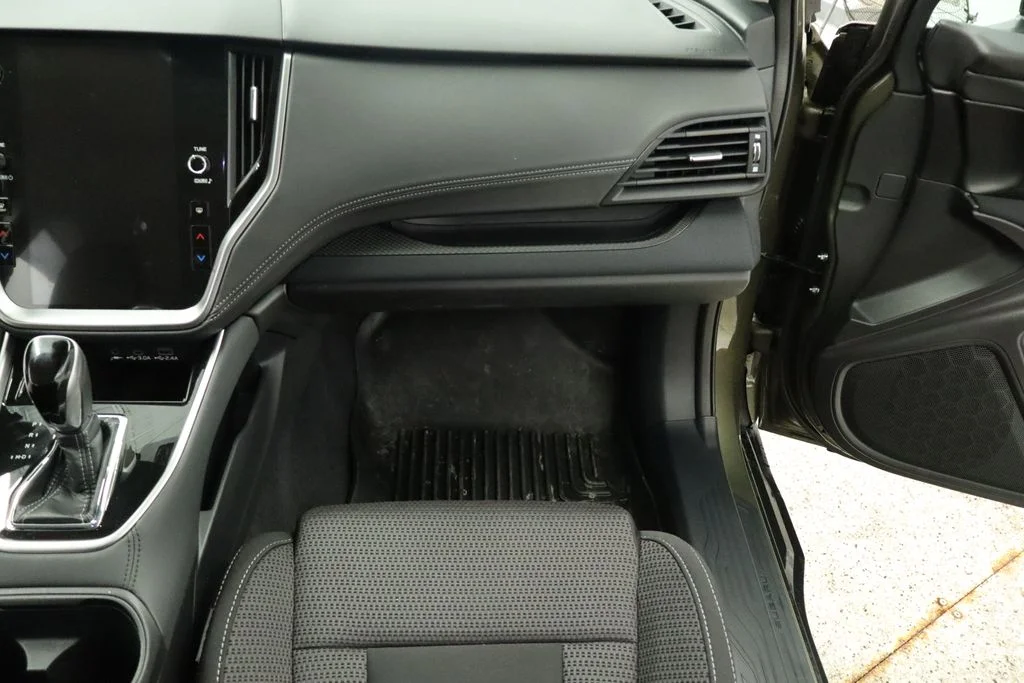 Certified Used 2025 Green Subaru Premium image 32
