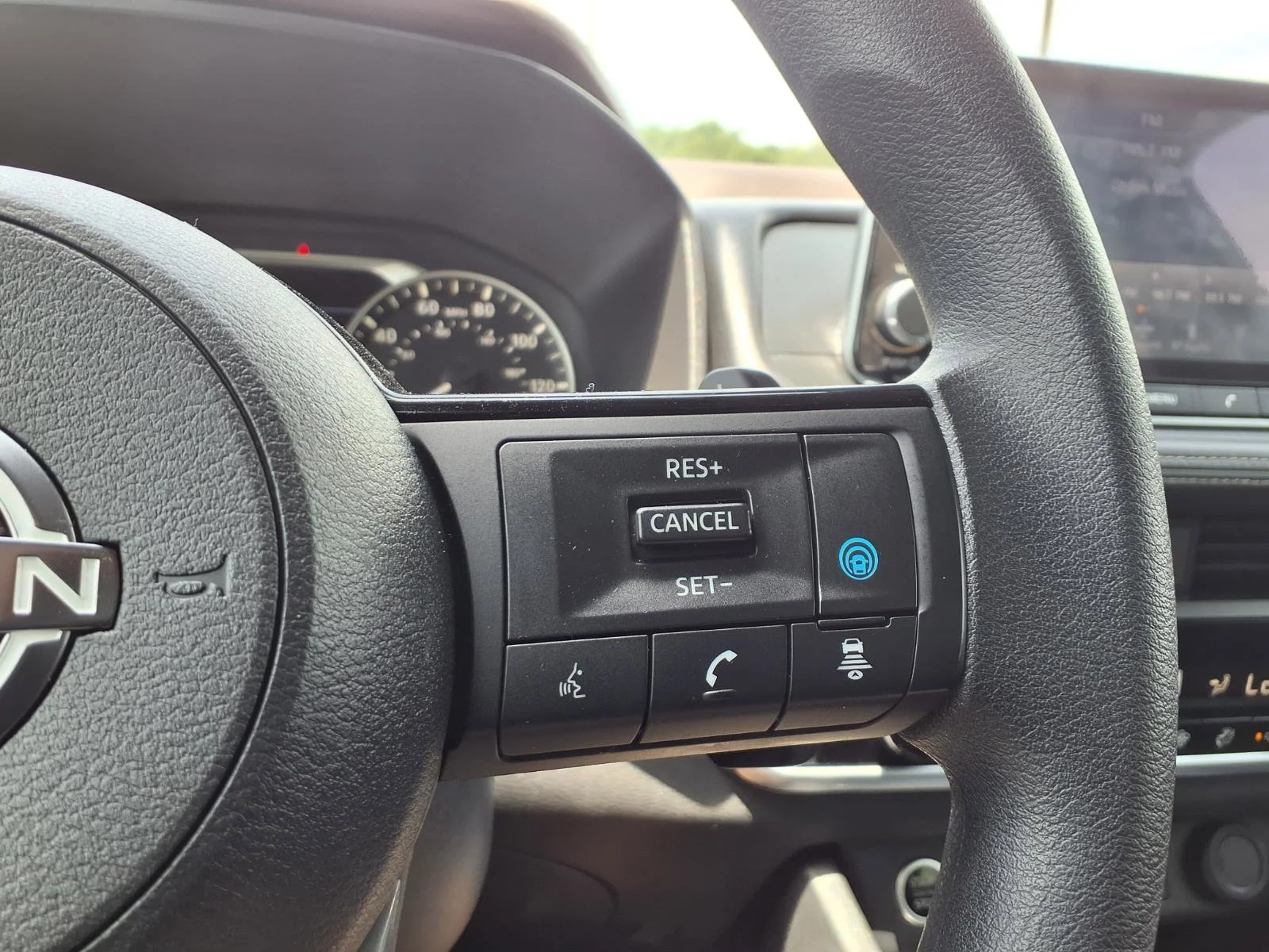 Used 2023 Gun Metallic Nissan SV image 9