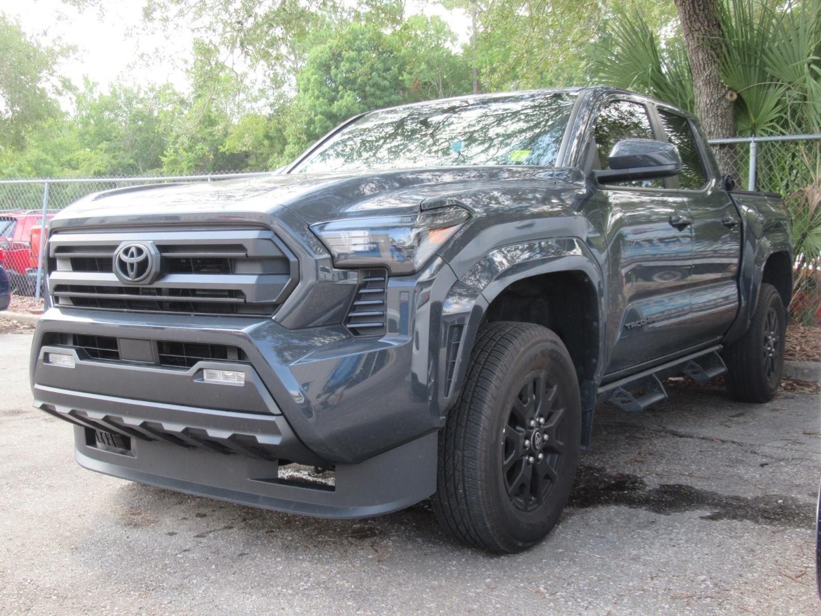 Used 2024  Toyota SR5 image 2
