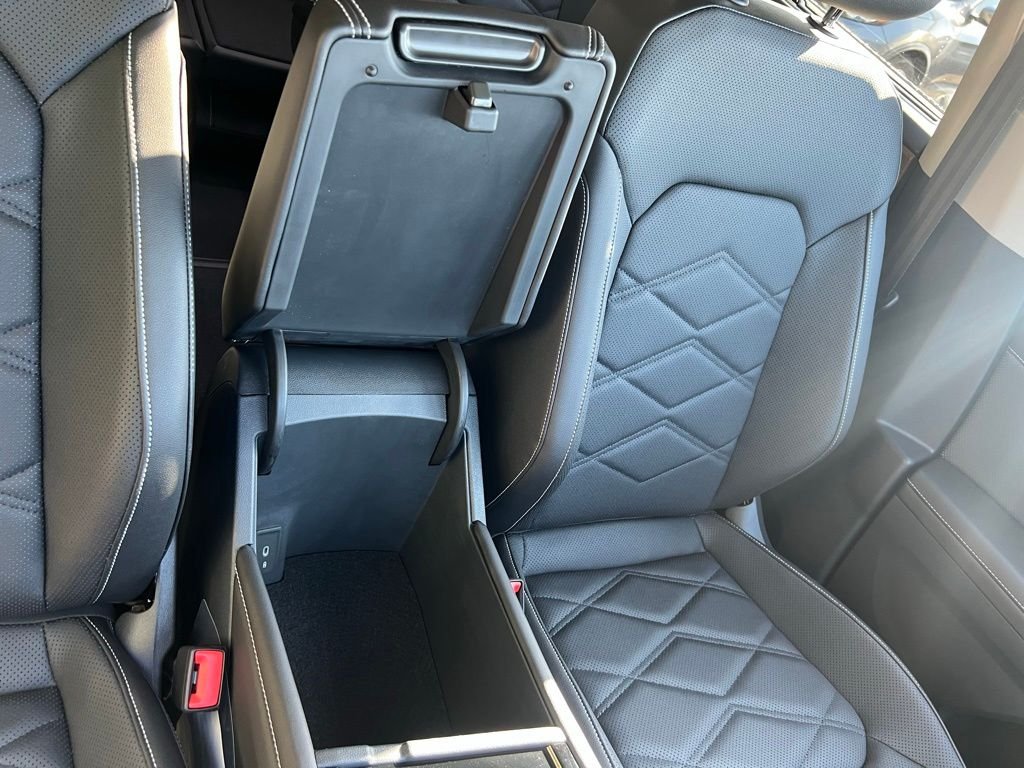 New 2026 Black Volkswagen SE w/Technology image 39