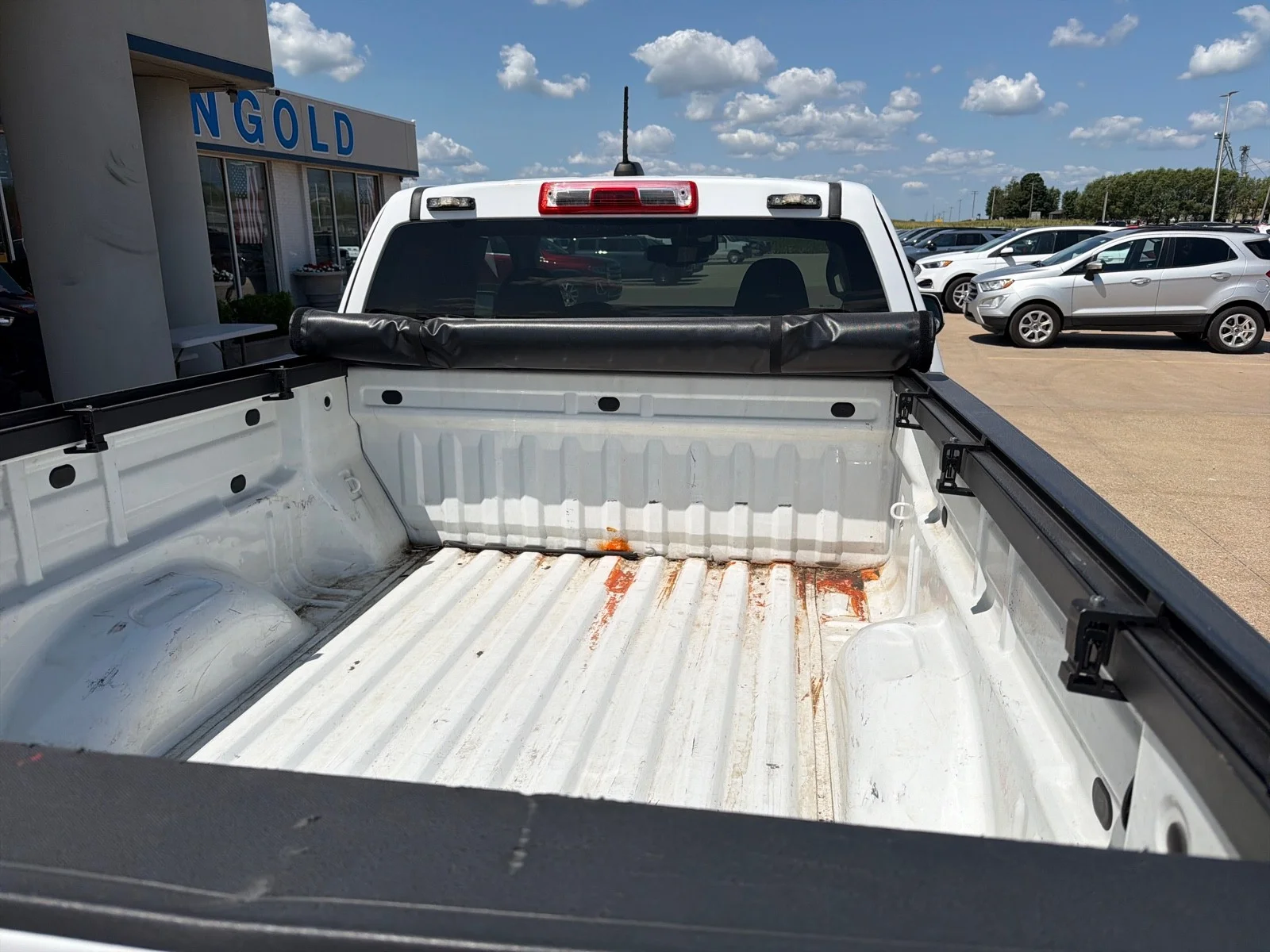 Used 2022 White Chevrolet 2WD LT image 12