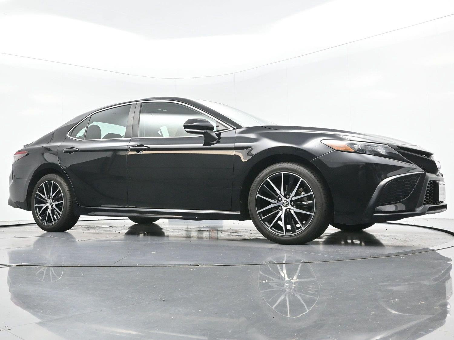 Used 2023 Midnight Black Metallic Toyota SE image 43