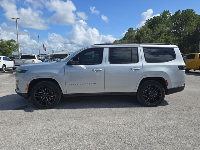 New 2026 Silver-Zynith Exterior Paint Jeep Summit Reserve image 6