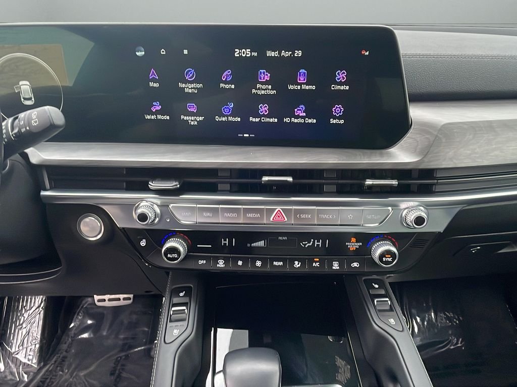 Used 2023 Black Kia SX-Prestige X-Pro image 24