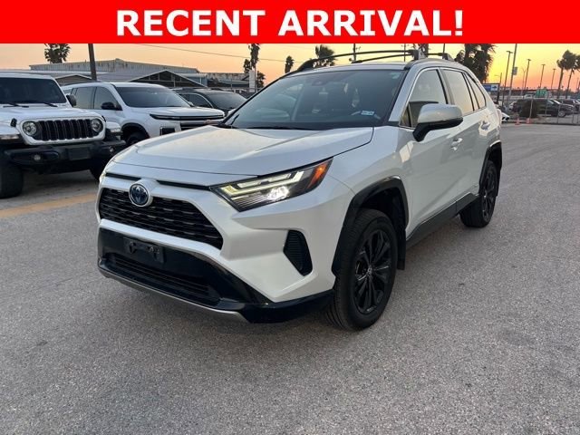2023 Toyota RAV4 SE