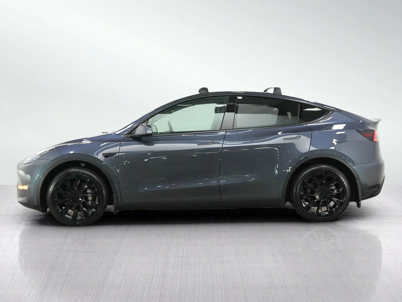 Used 2023 Tesla Model Y Long Range with VIN 7SAYGDEE9PF769444 for sale in Burnsville, Minnesota