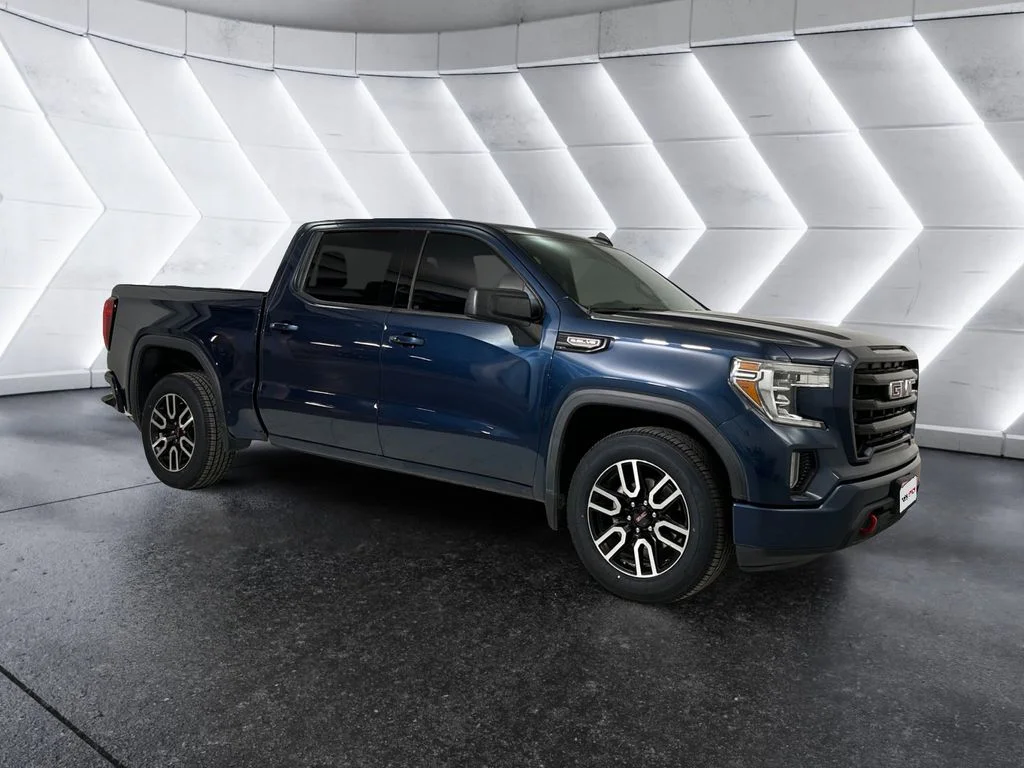 Used 2020 Blue GMC Elevation image 1