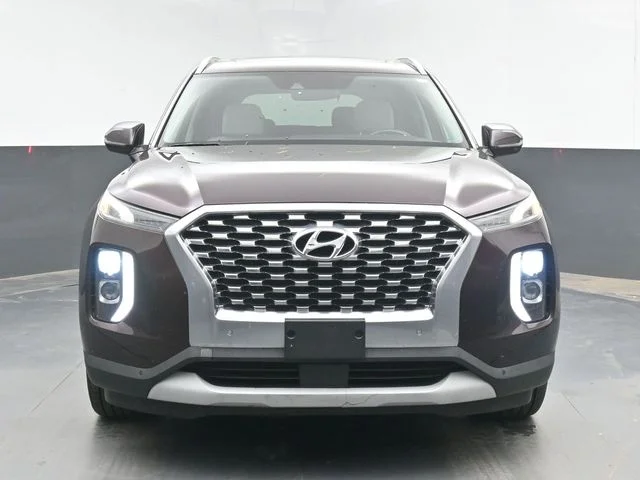 Used 2020 Burgundy Hyundai SEL image 3