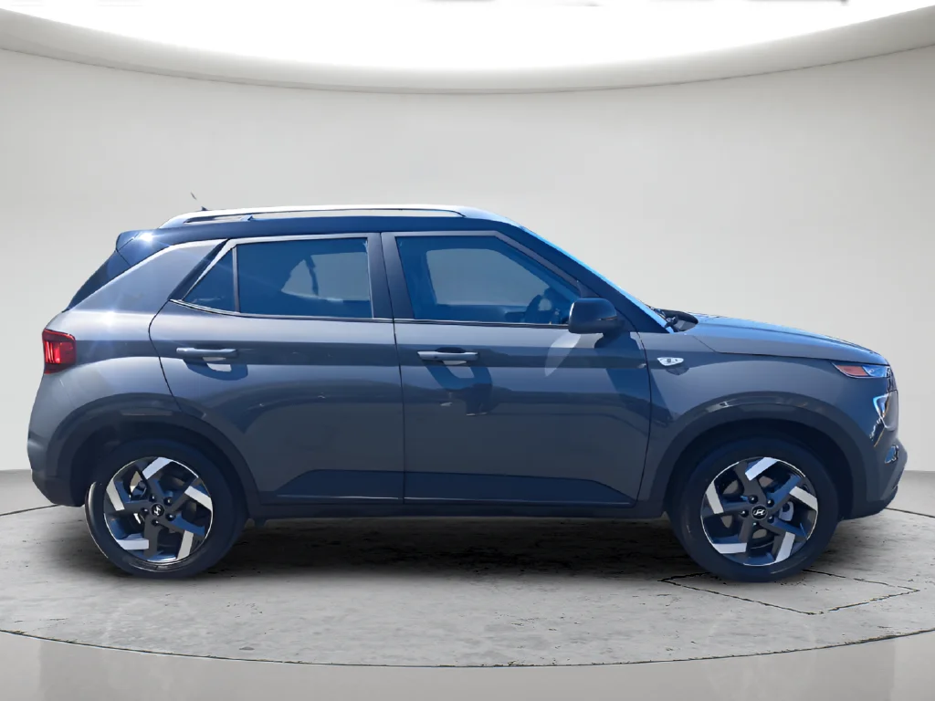New 2026 Gray Hyundai SEL image 4