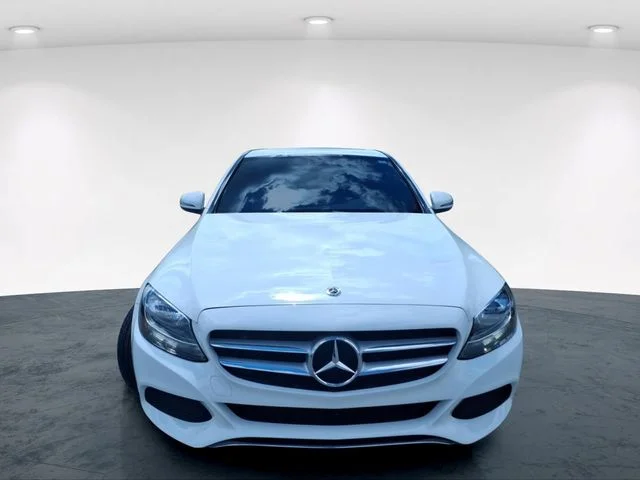 Used 2018  Mercedes-Benz C 300 image 3