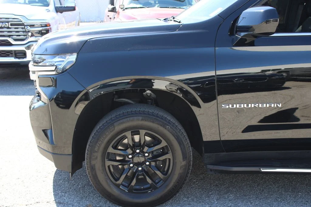 Used 2024 Black Chevrolet LS image 7