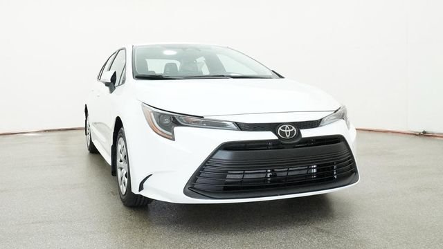 New 2027 Ice Cap Toyota LE image 7