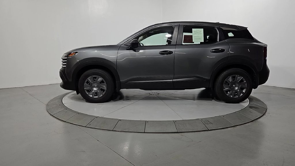 Used 2025 Gray Nissan S image 2