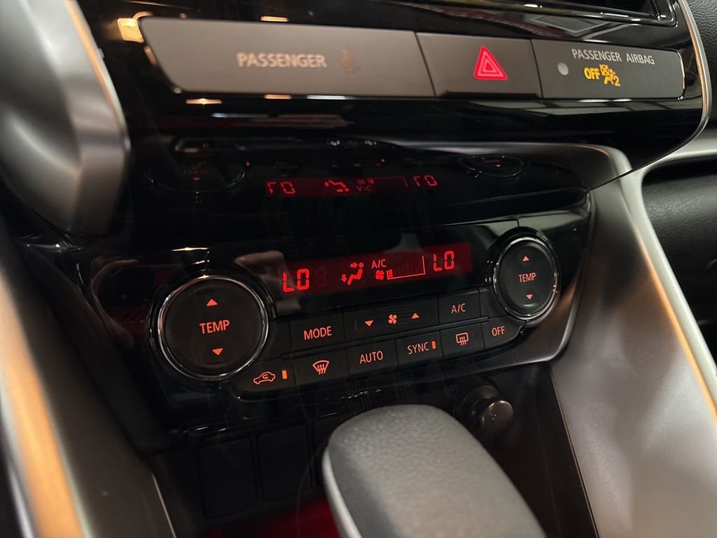2024 Mitsubishi Eclipse Cross SE - Photo 18