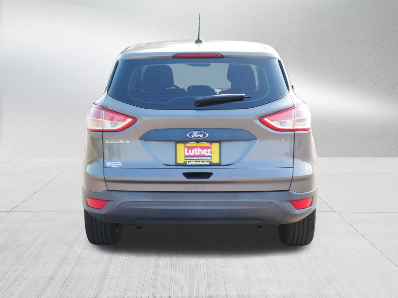 Used 2014 Sterling Gray Metallic Ford S image 6